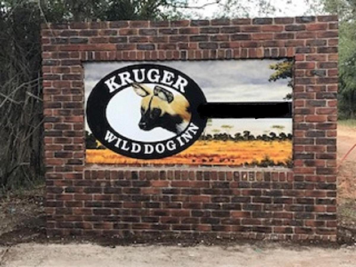 Kruger Wild Dog Inn มาร์ลอทพาร์ค ภายนอก รูปภาพ